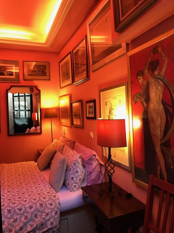 Gallery Basement In Villa Vravrona Markopoulo Mesogaias ภายนอก รูปภาพ